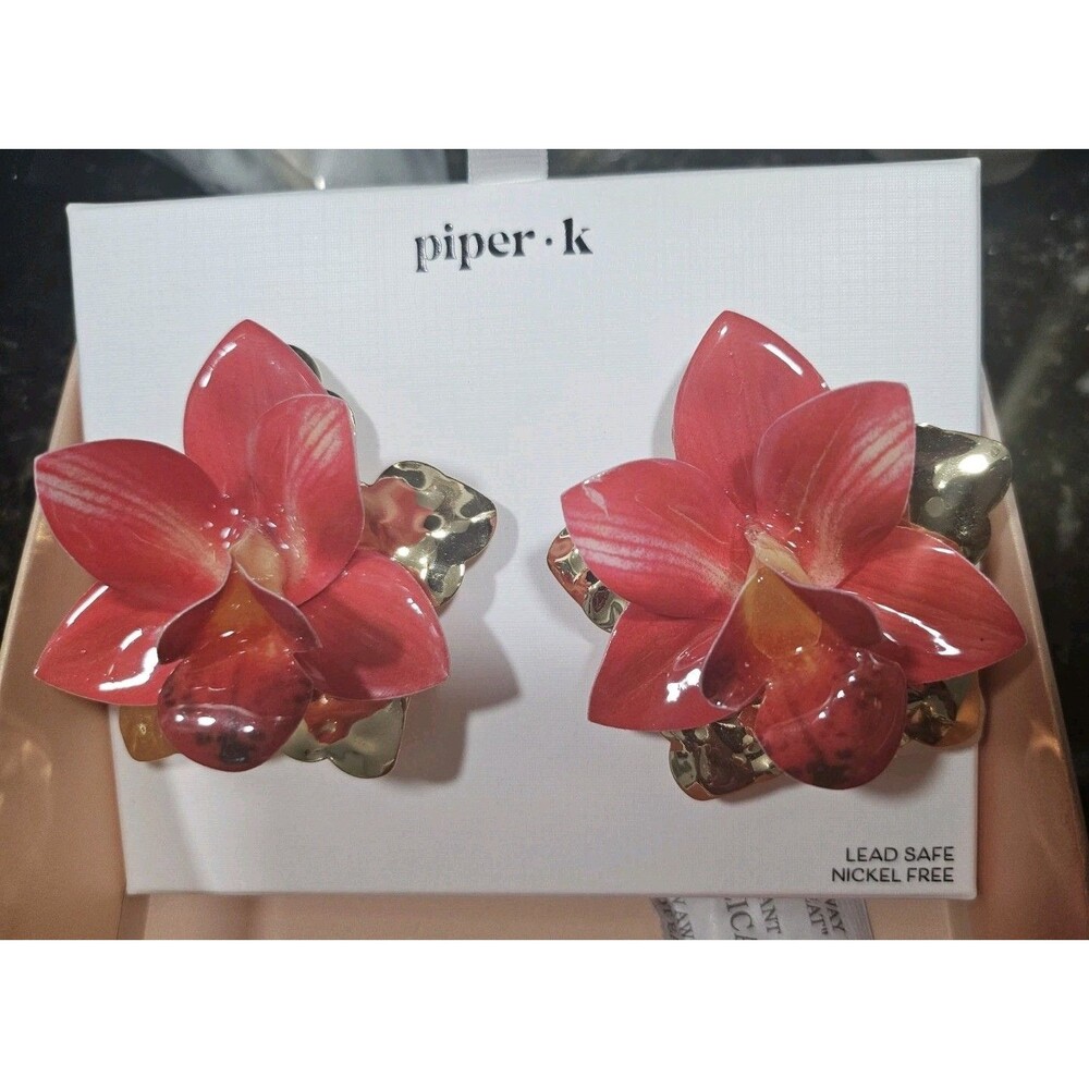 Piper K Edgy Detailed Tropical Orchid Flower W/ Gold Earrings Floral Maximalist